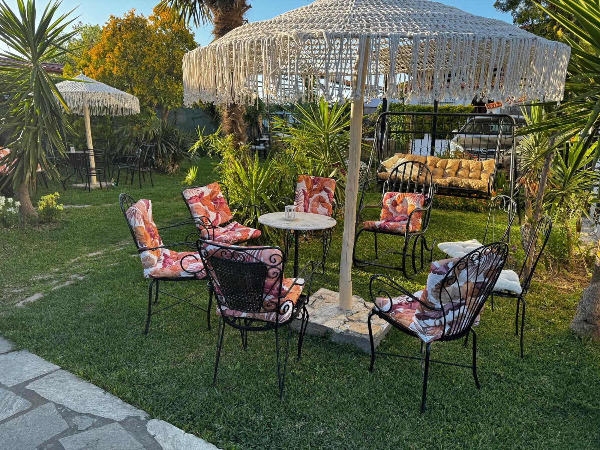 Villa Vaso With Jacuzzi Epanomi Bagian luar foto