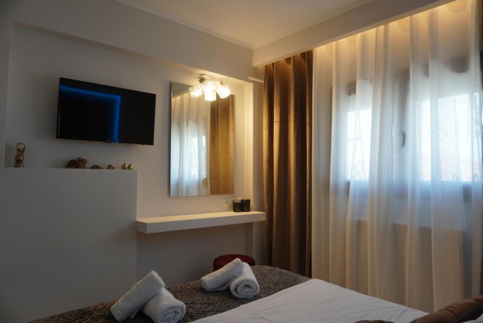 Villa Vaso With Jacuzzi Epanomi Bagian luar foto