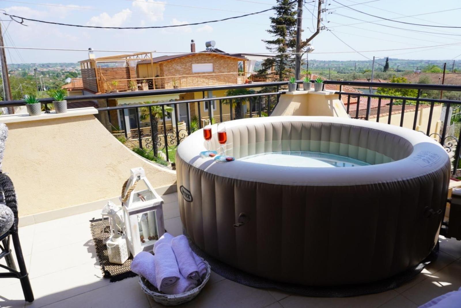 Villa Vaso With Jacuzzi Epanomi Bagian luar foto