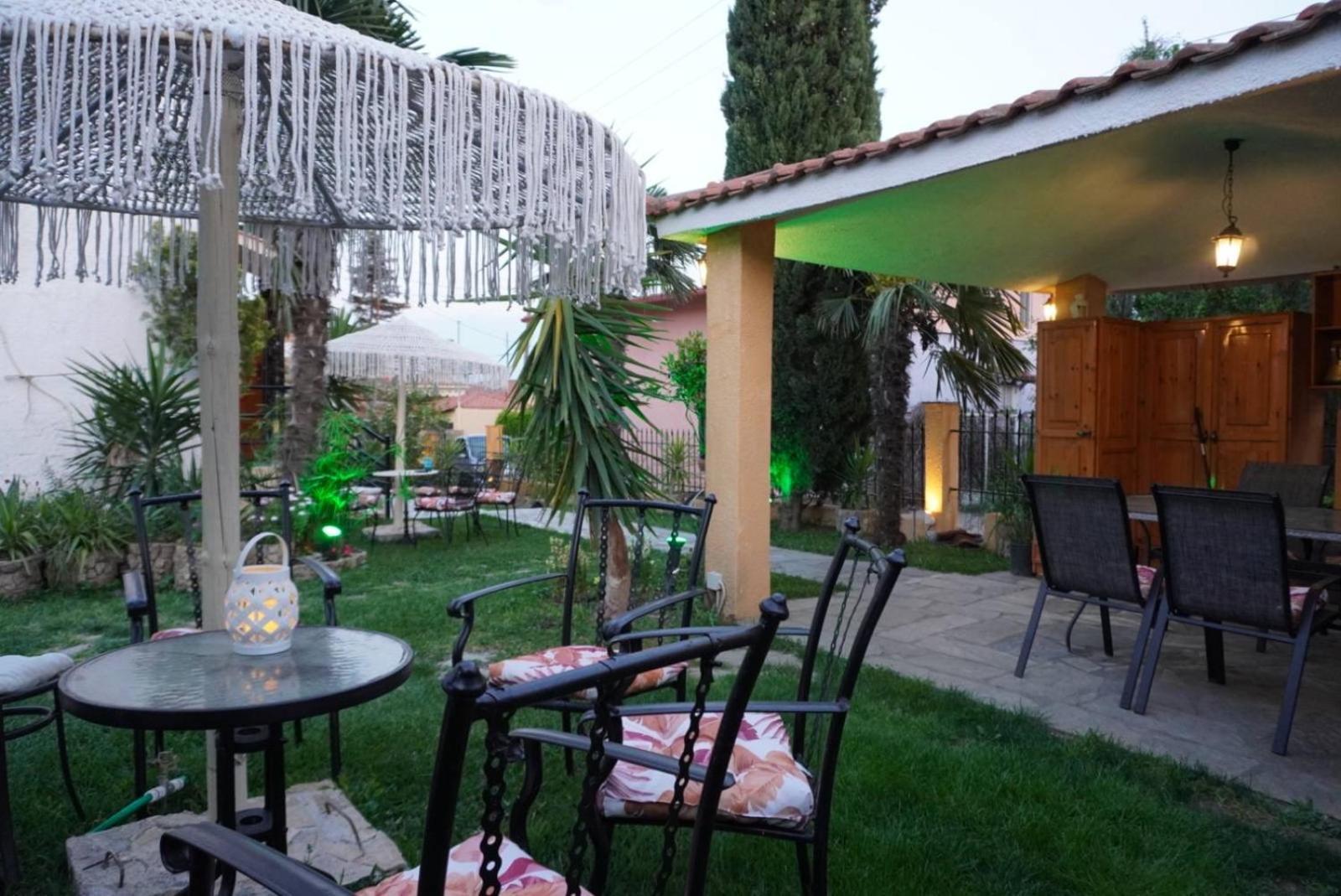 Villa Vaso With Jacuzzi Epanomi Bagian luar foto