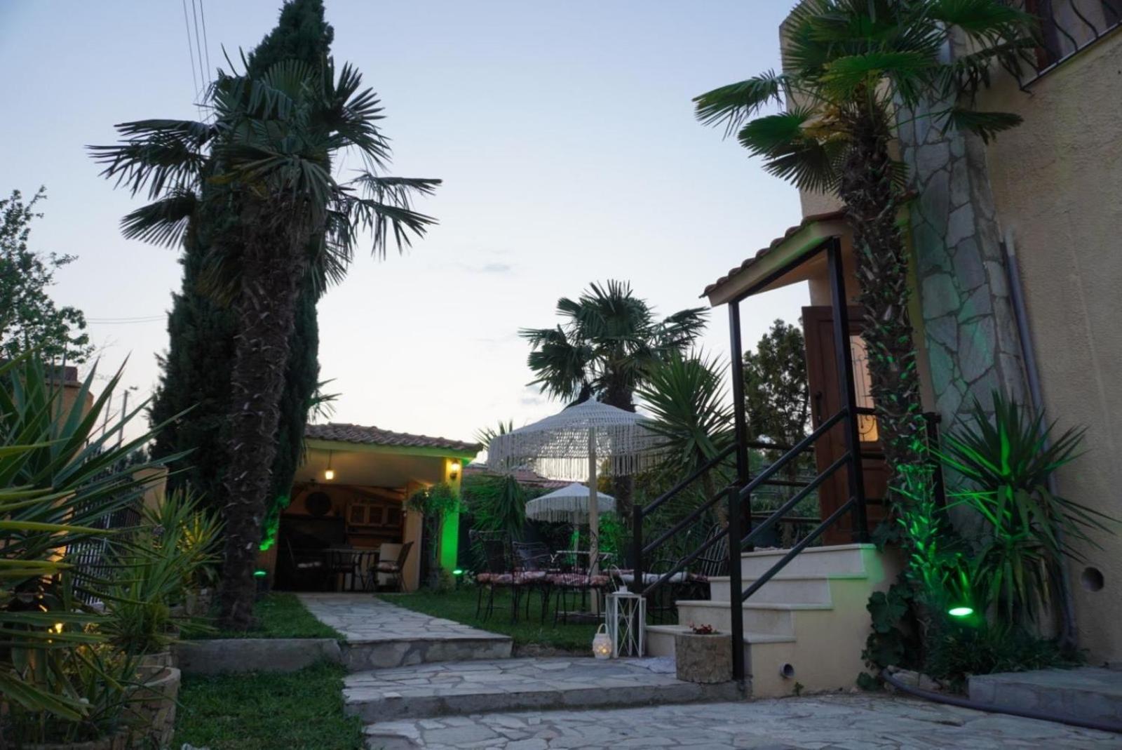 Villa Vaso With Jacuzzi Epanomi Bagian luar foto